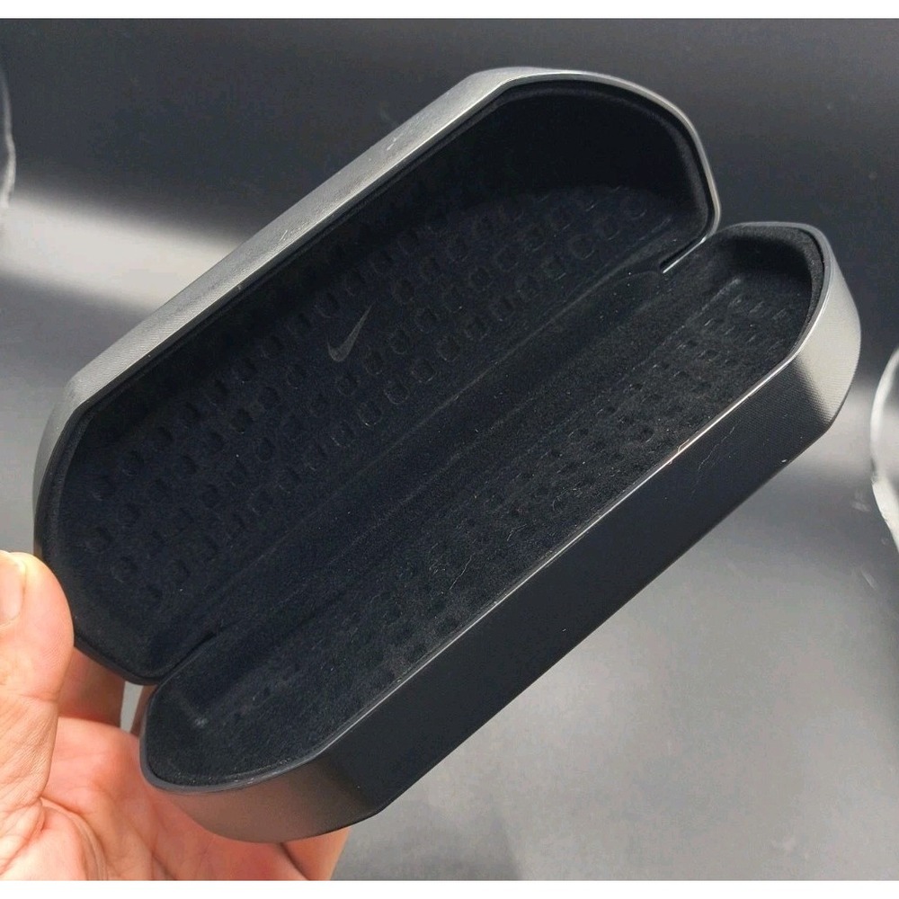 Nike Vision Black Hard Eyeglasses Case Made in Italy MD Circa 2023 Felt Inside
